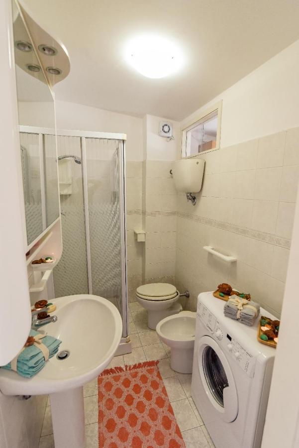La Mansardina Vintage Apartment San Benedetto del Tronto Exterior foto