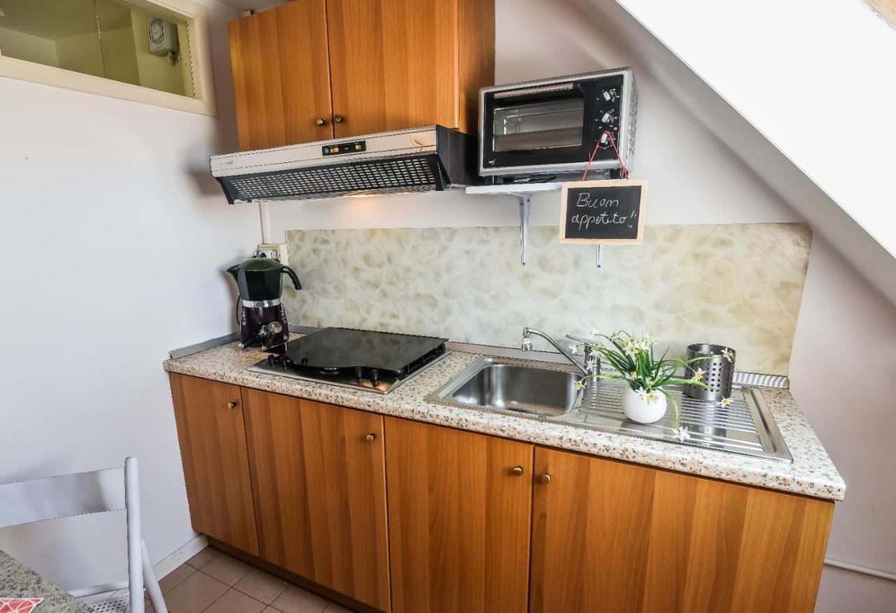 La Mansardina Vintage Apartment San Benedetto del Tronto Exterior foto